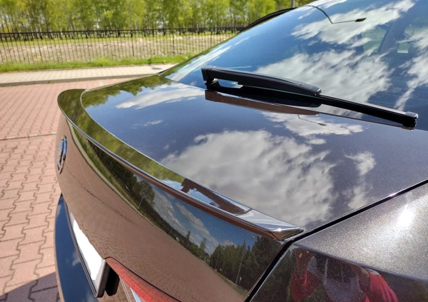 Skoda Superb cena 96500 przebieg: 88000, rok produkcji 2017 z Warszawa małe 781